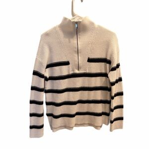 Laundry By Shelli Segal Cream and Black Knit Sweater